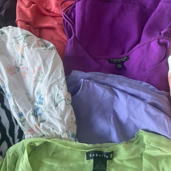 COPY - MEGA bundle women’s clothing tops sweaters camis blouses mystery reselle… - Picture 5 of 17